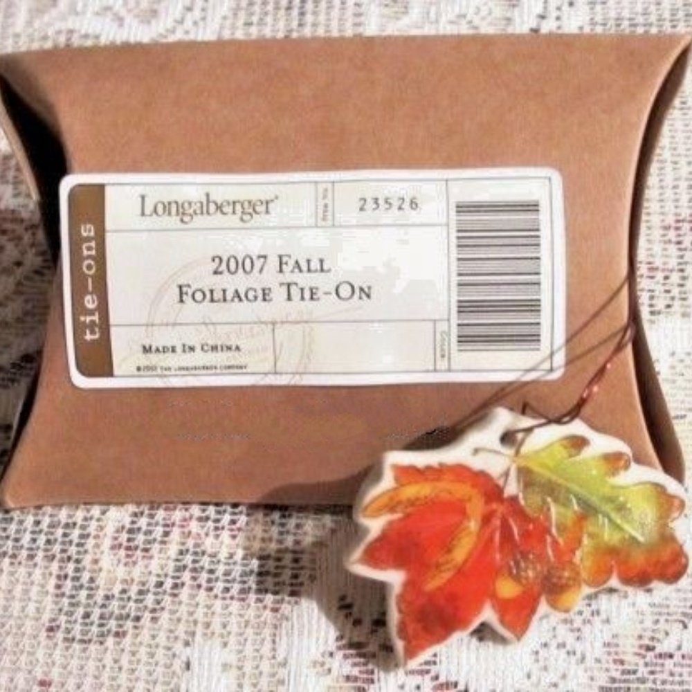 Longaberger Basket FALL FOLIAGE Tie On Charm 2007